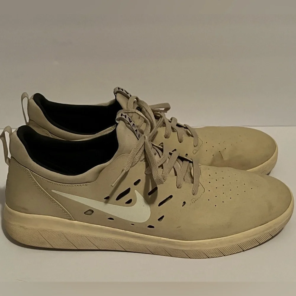 Nike Nyjah Free SB Beach